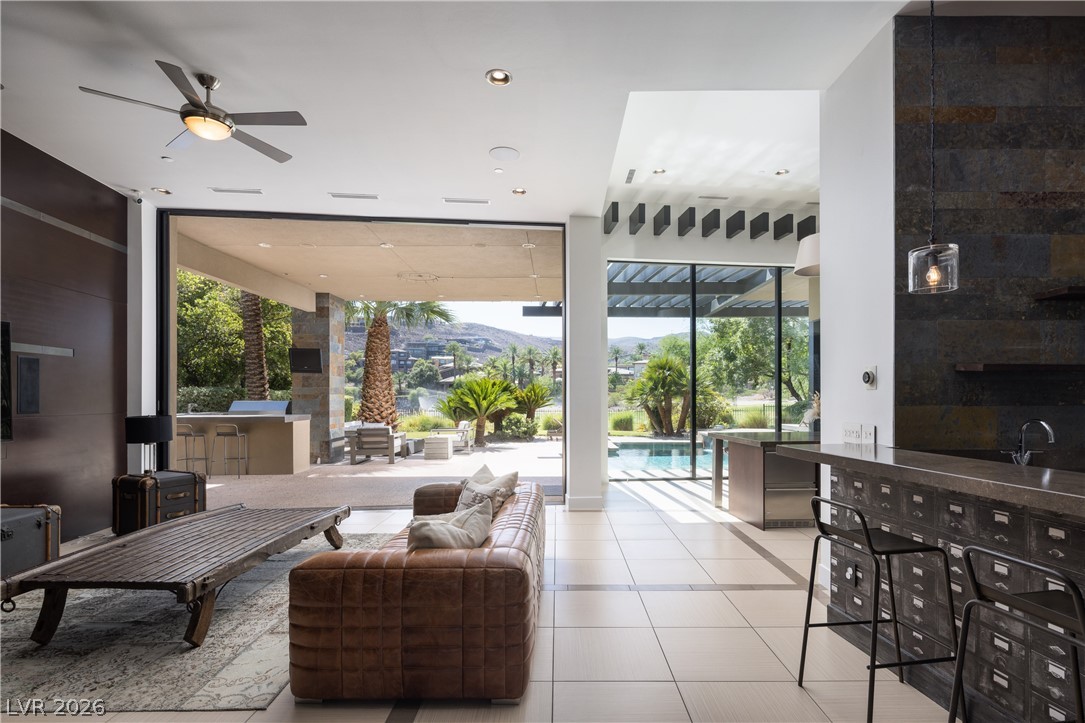 1501 Foothills Village Drive