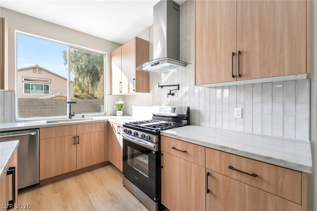 10139 Prairie Dove Avenue