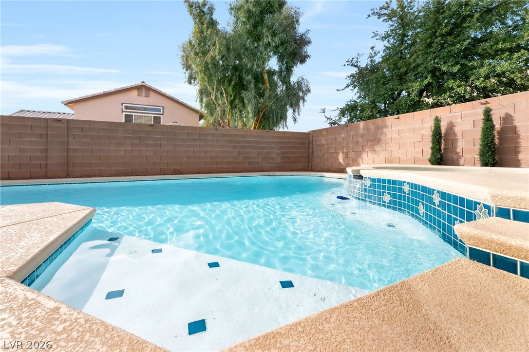 10139 Prairie Dove Avenue