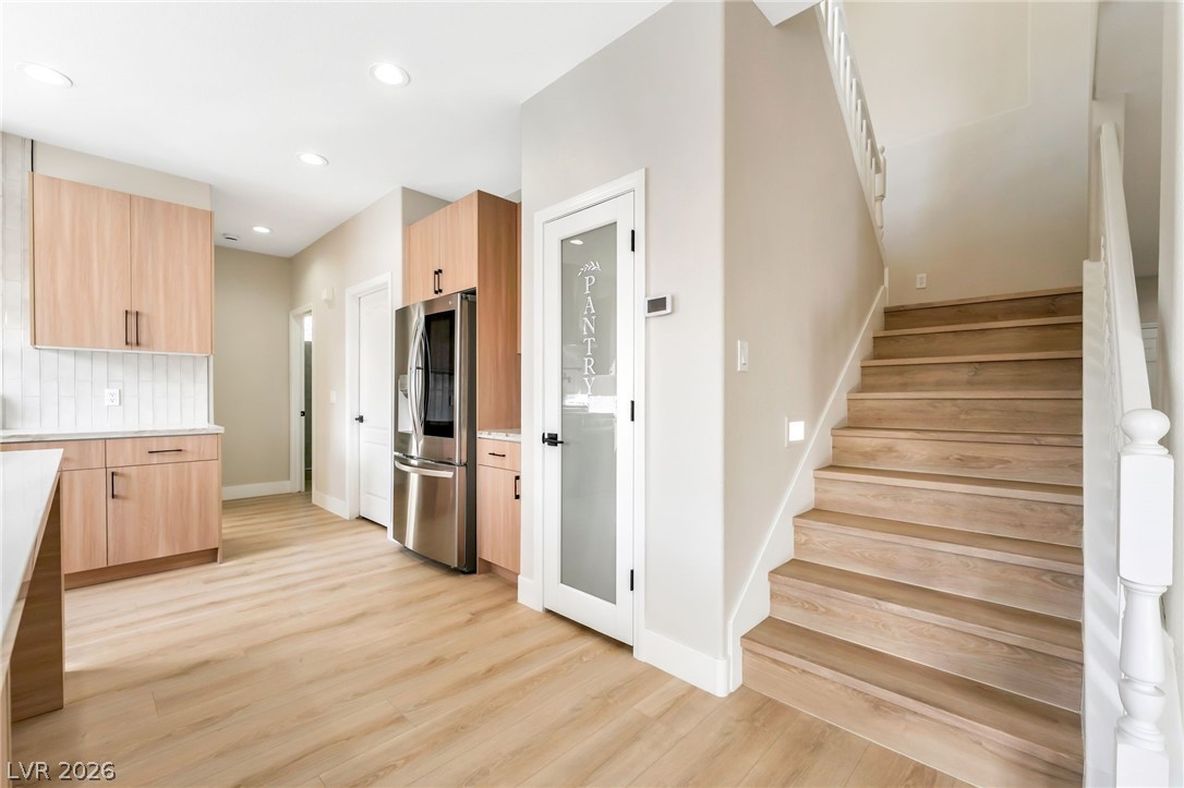 10139 Prairie Dove Avenue