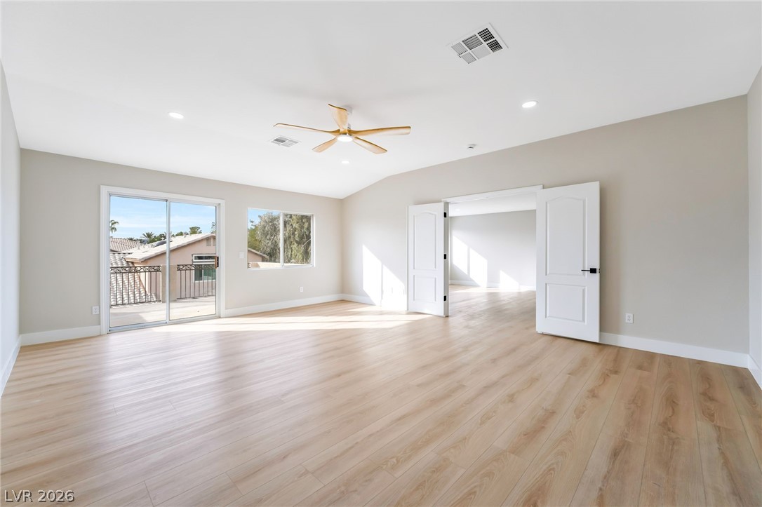 10139 Prairie Dove Avenue