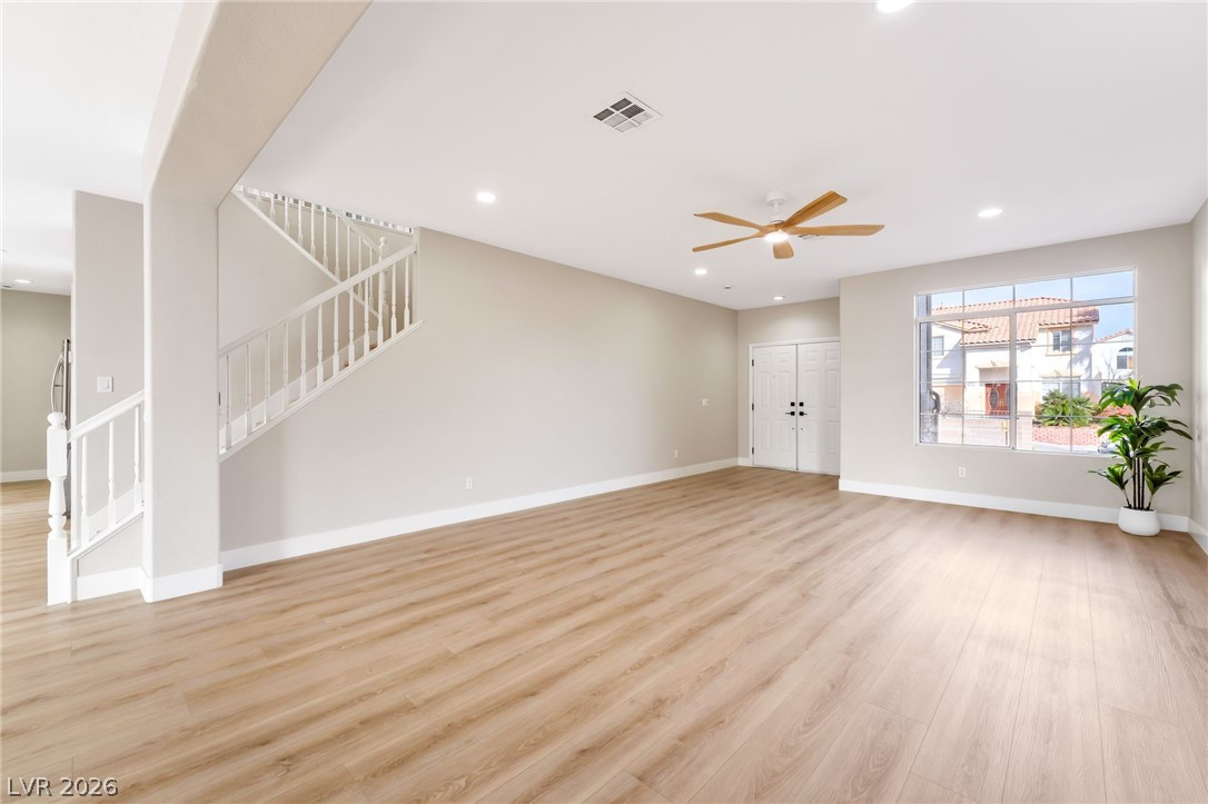 10139 Prairie Dove Avenue