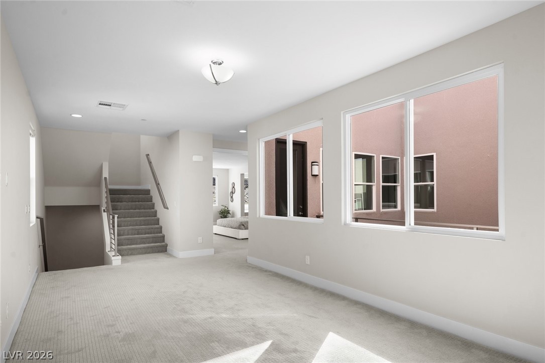 276 Crimson Edge Street