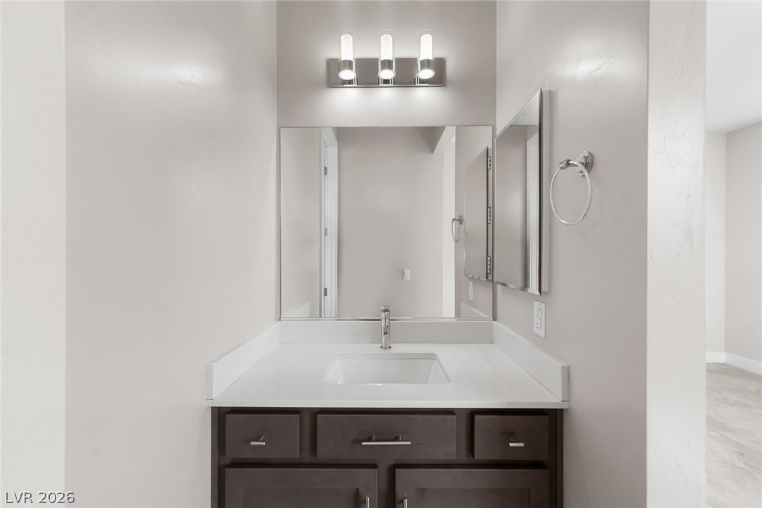 276 Crimson Edge Street