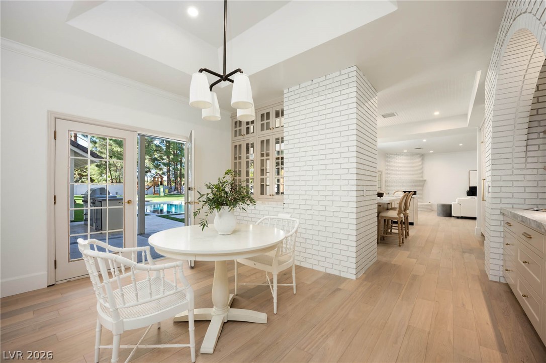 30 Quail Hollow Drive