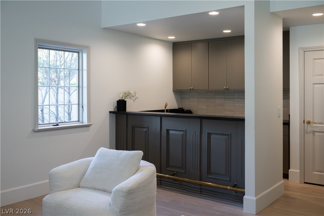 30 Quail Hollow Drive