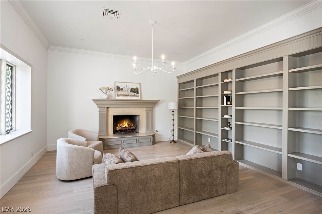 30 Quail Hollow Drive