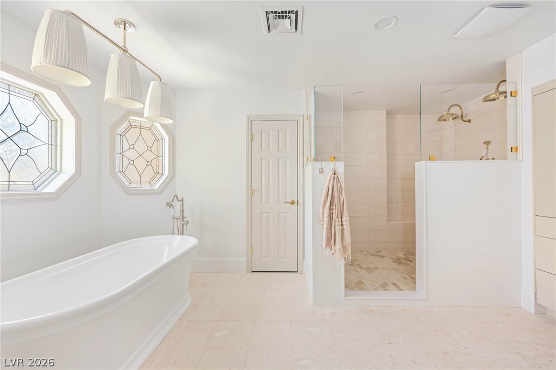 30 Quail Hollow Drive