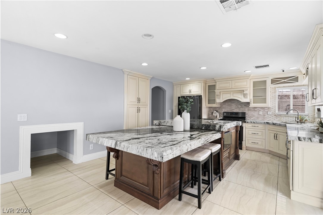 823 Rusty Branch Avenue