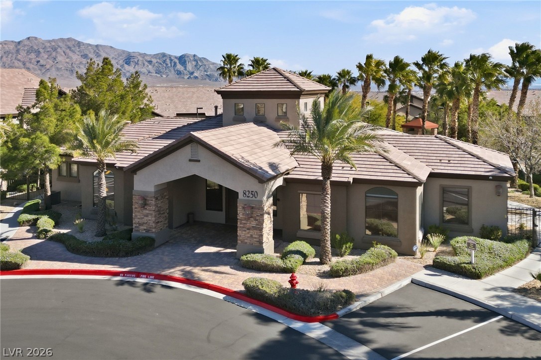 8250 North Grand Canyon Drive 2134