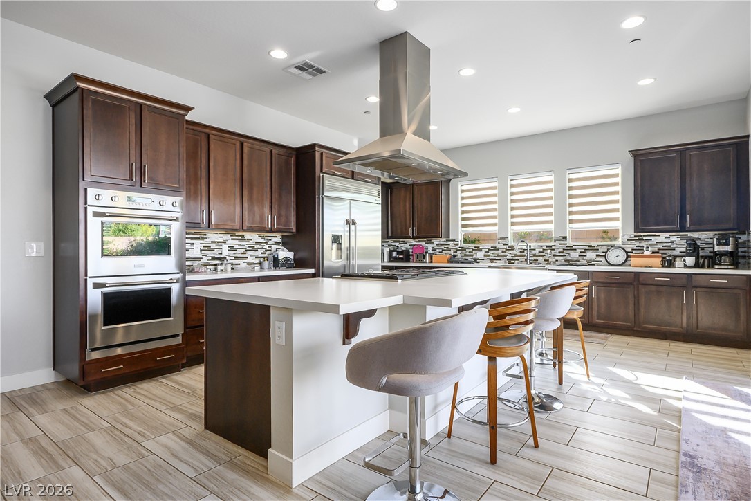 3016 Travesara Avenue