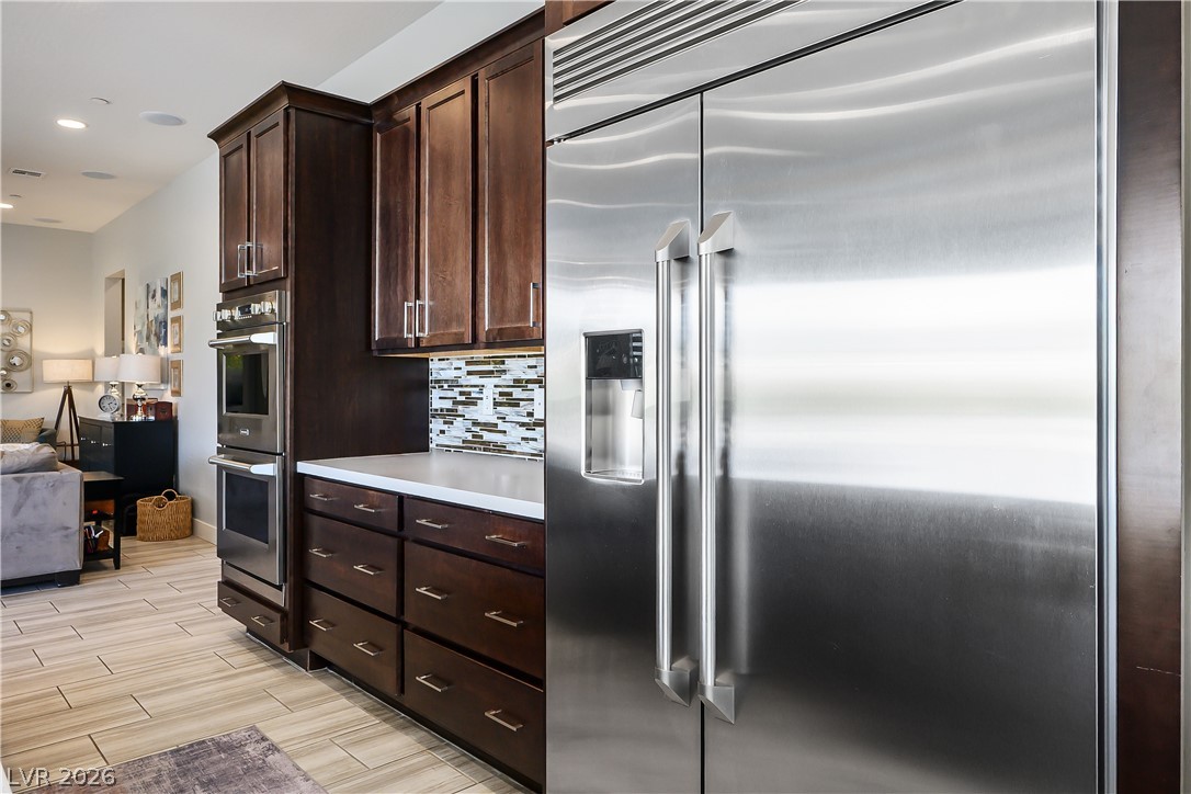 3016 Travesara Avenue