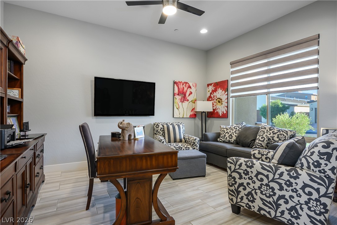 3016 Travesara Avenue