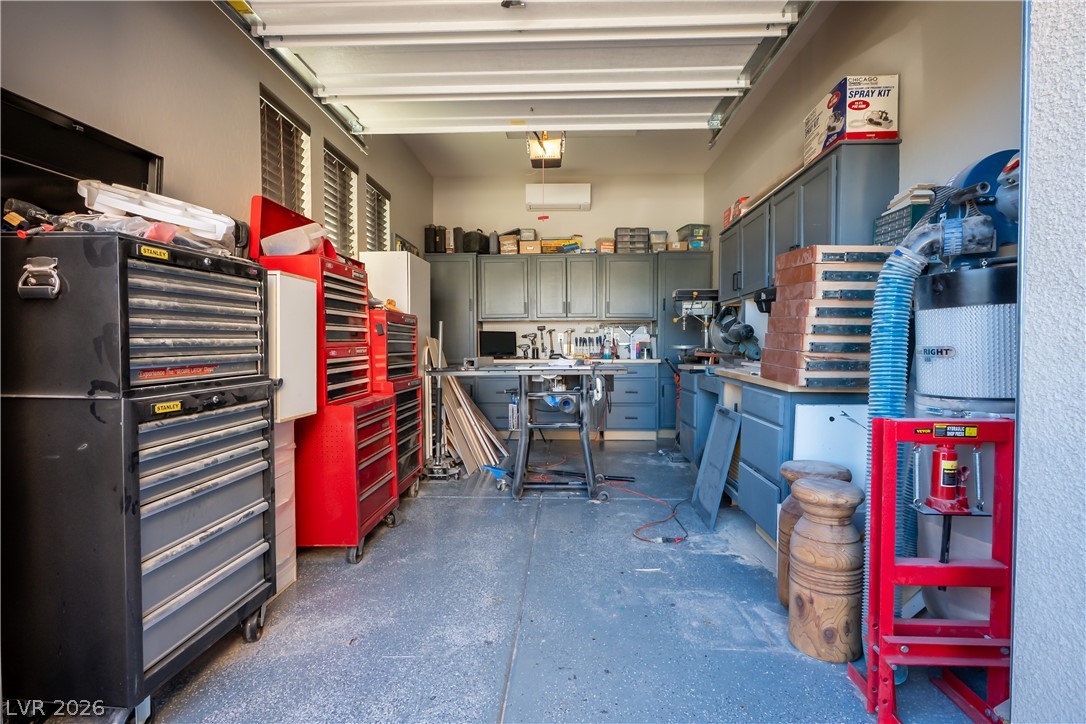 3016 Travesara Avenue