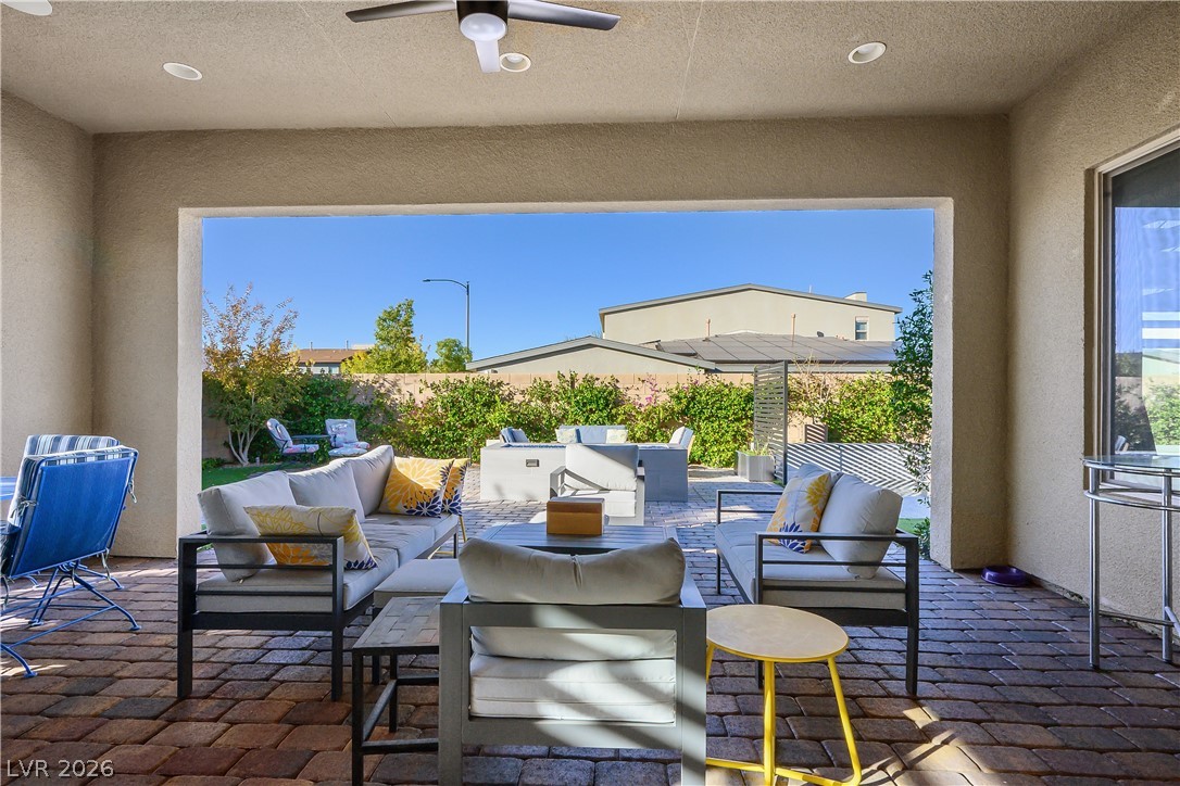 3016 Travesara Avenue