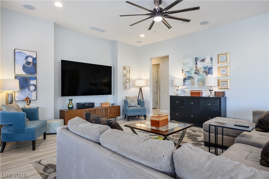 3016 Travesara Avenue