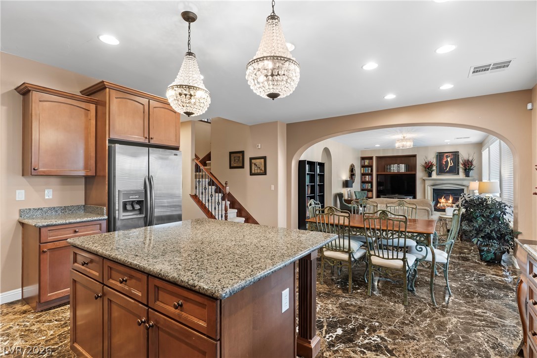 1180 Marshfield Road