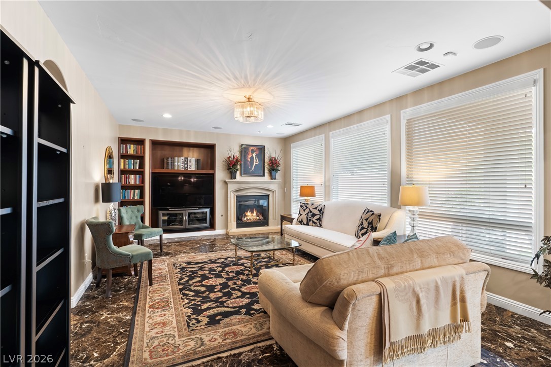 1180 Marshfield Road