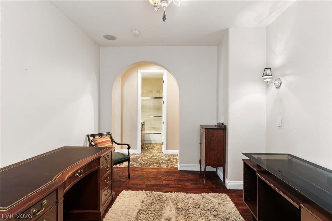 1180 Marshfield Road