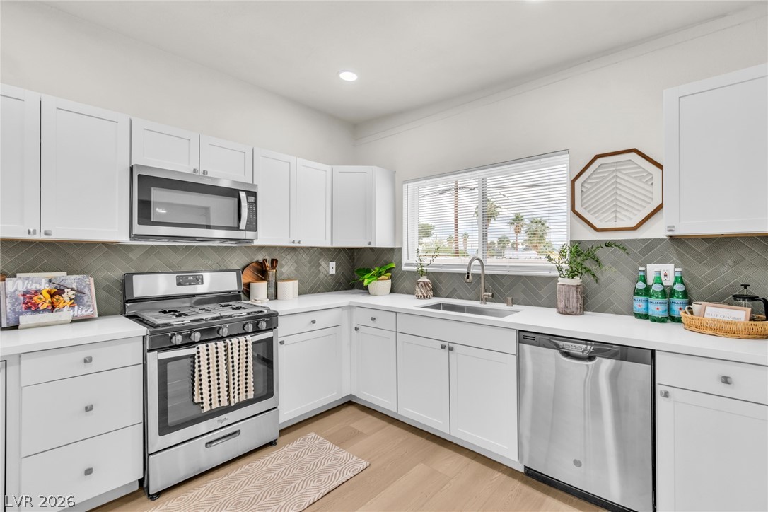 1506 East Saint Louis Avenue