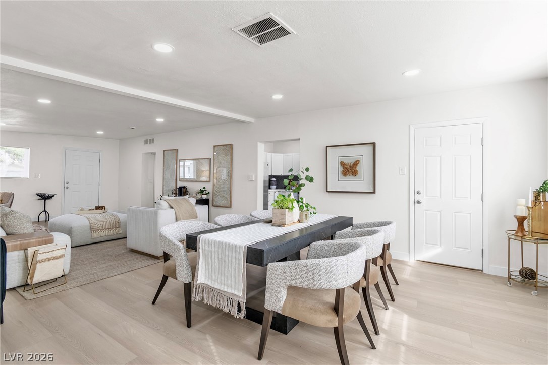 1506 East Saint Louis Avenue