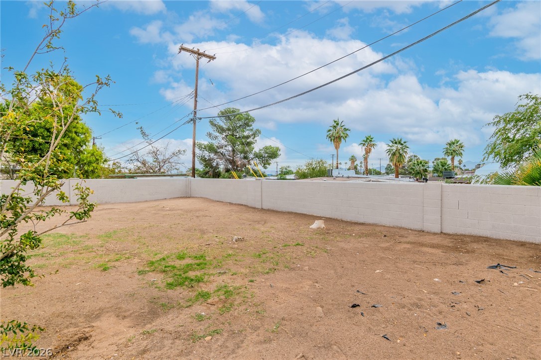 1506 East Saint Louis Avenue