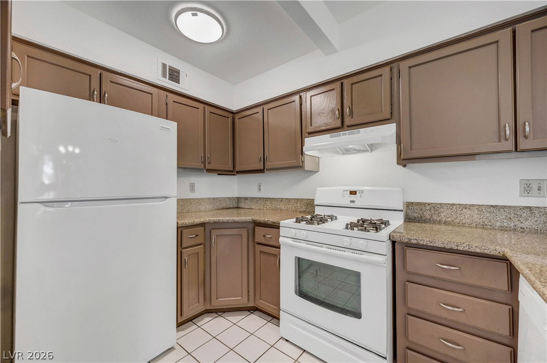 2251 Wigwam Parkway 526