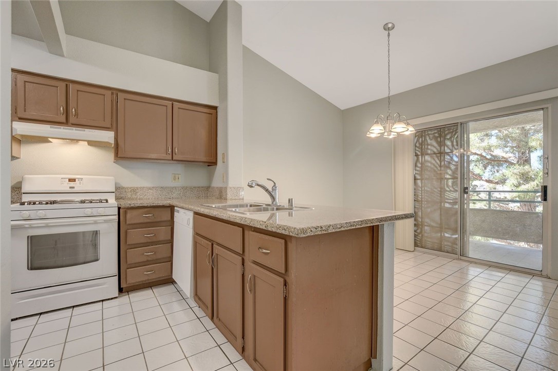 2251 Wigwam Parkway 526