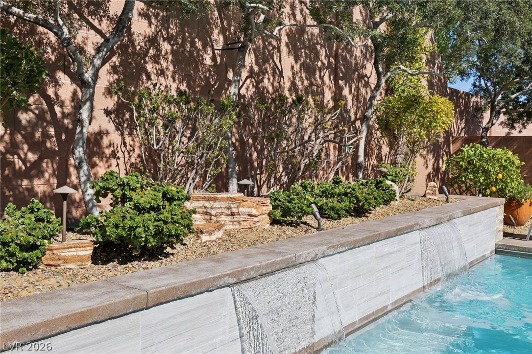 10414 Hemingway Court