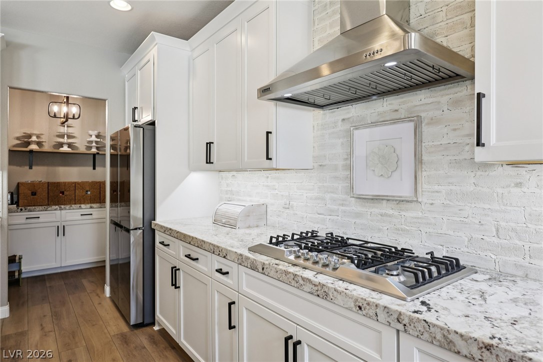 10414 Hemingway Court