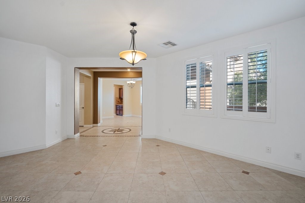 7108 Los Banderos Avenue