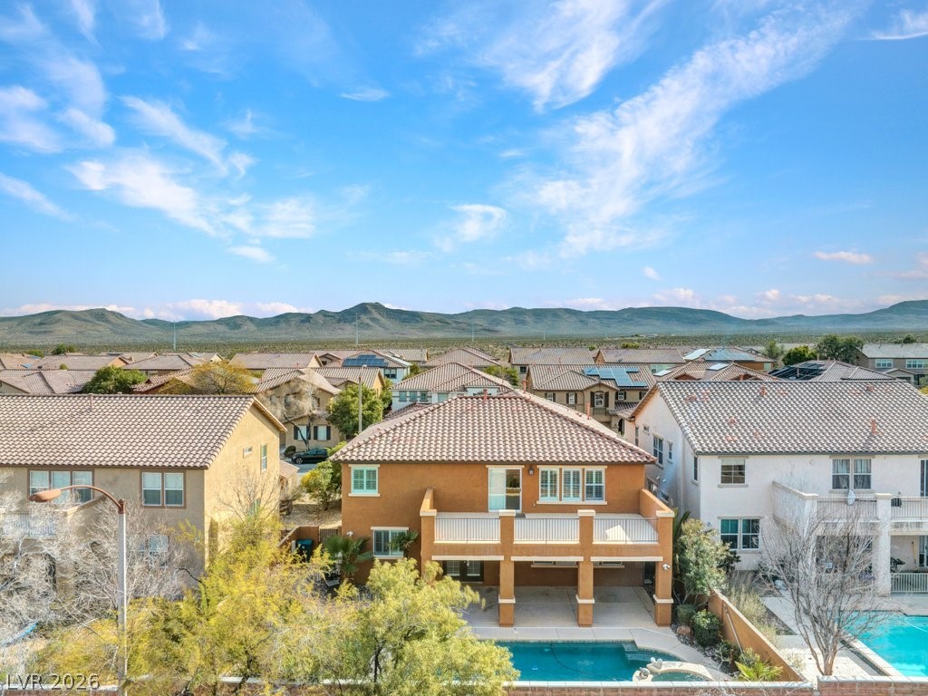 7108 Los Banderos Avenue