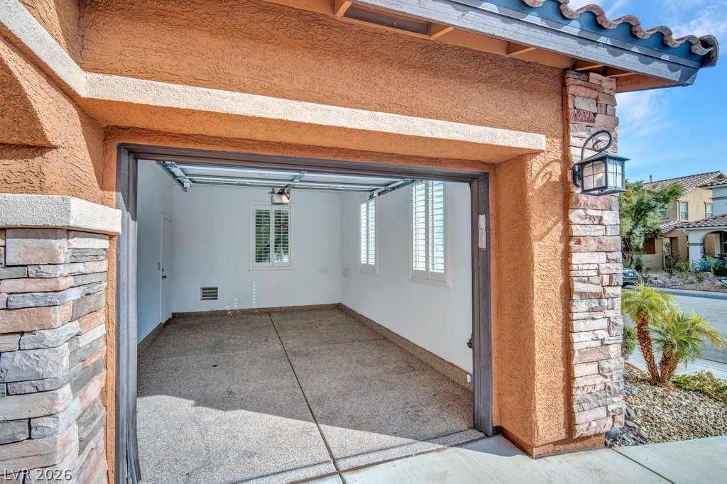 7108 Los Banderos Avenue