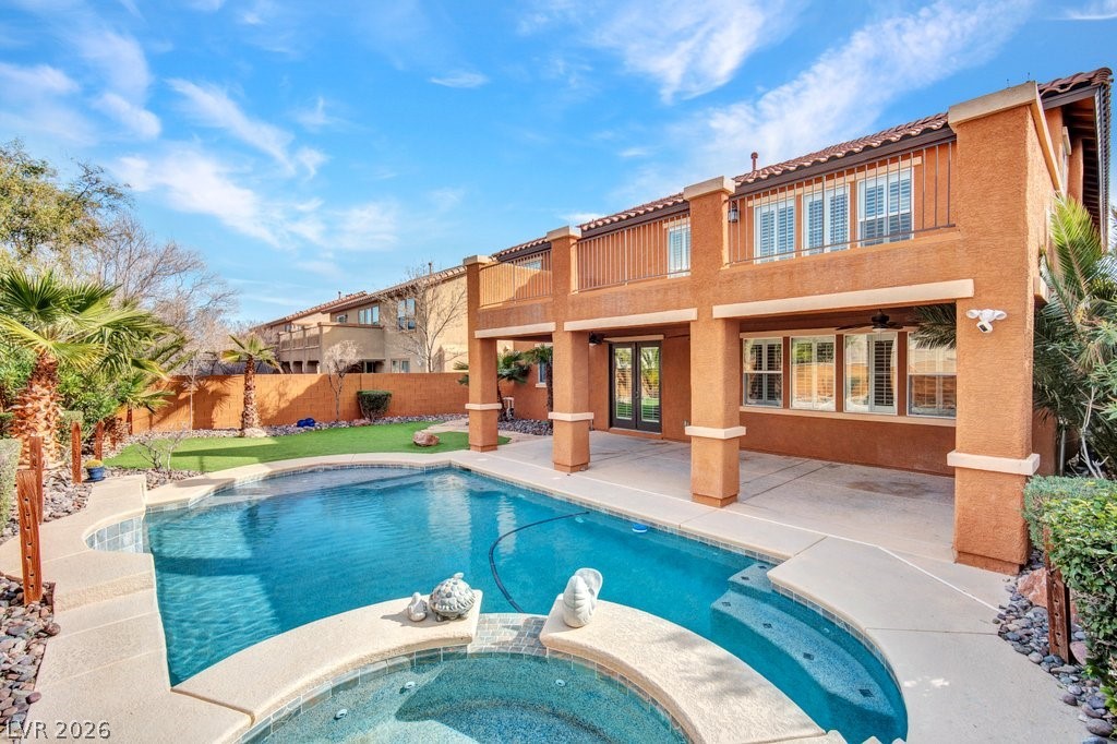 7108 Los Banderos Avenue