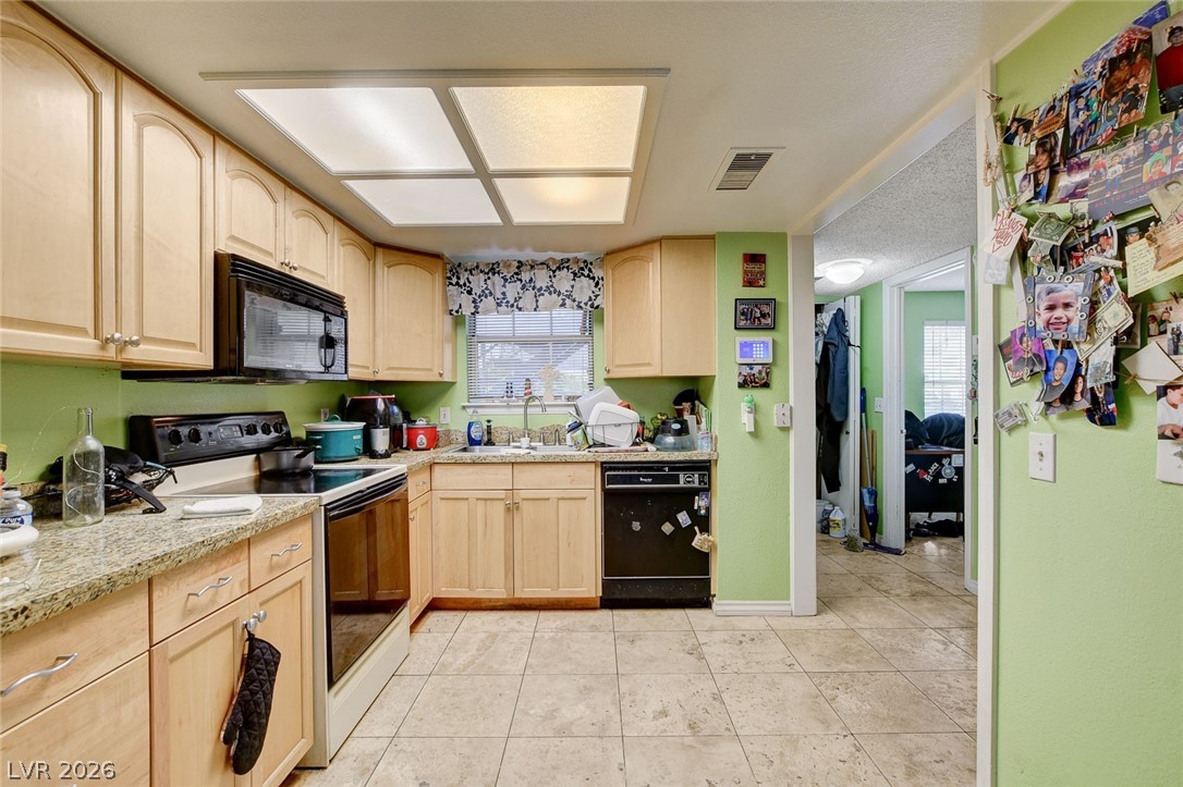 3823 South Maryland Parkway P1