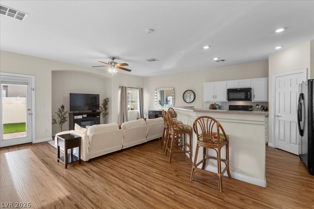 3405 Robust Robin Place 3