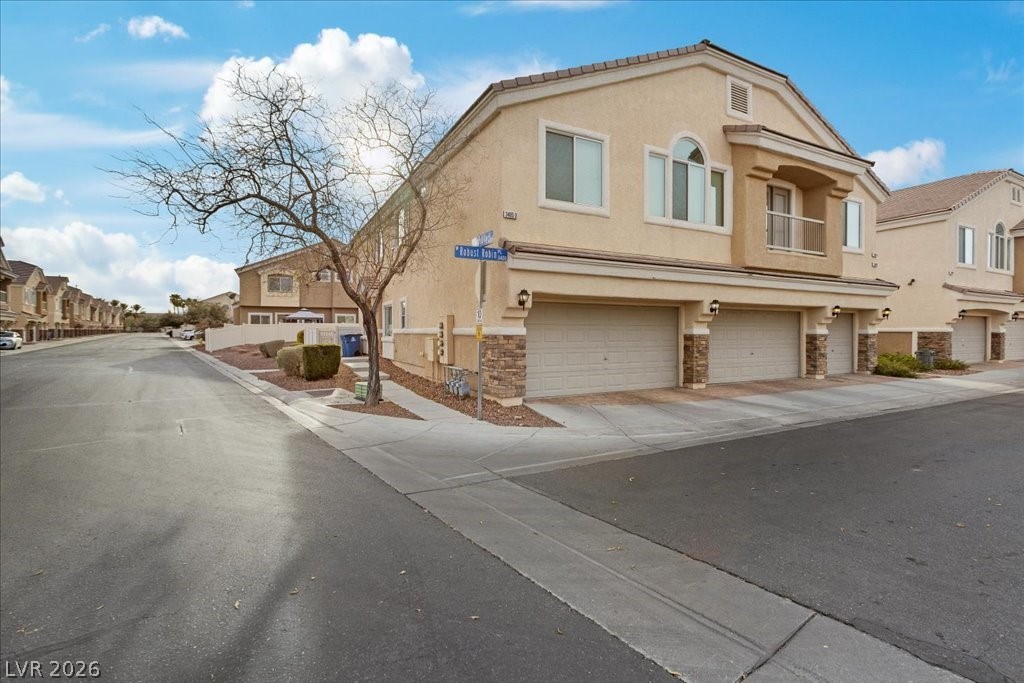 3405 Robust Robin Place 3