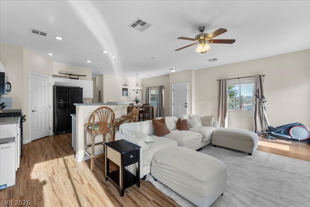 3405 Robust Robin Place 3