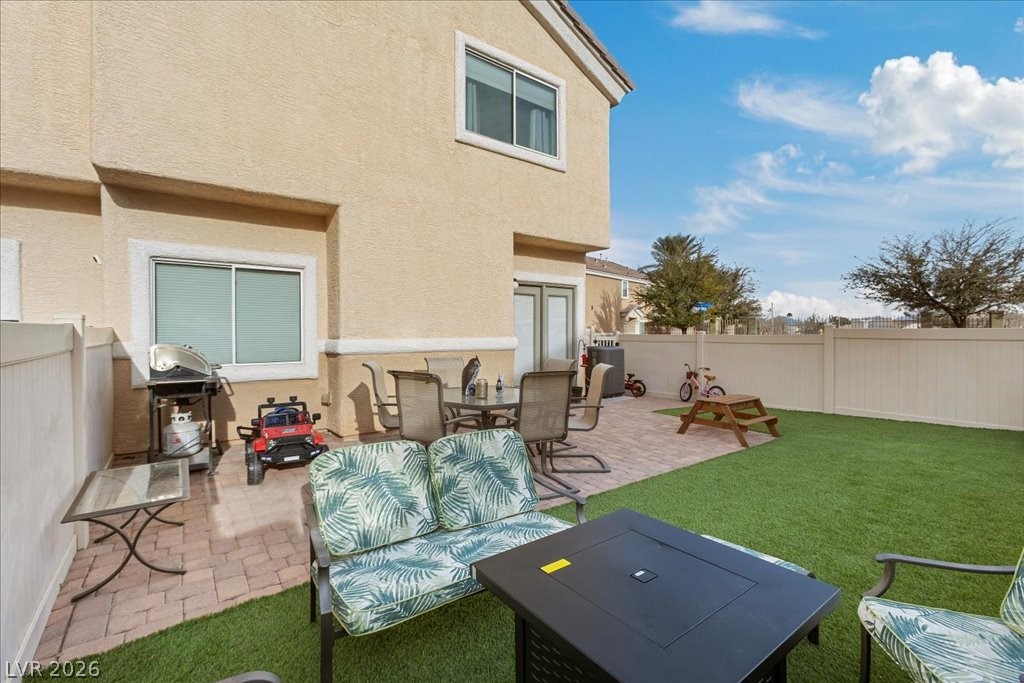 3405 Robust Robin Place 3