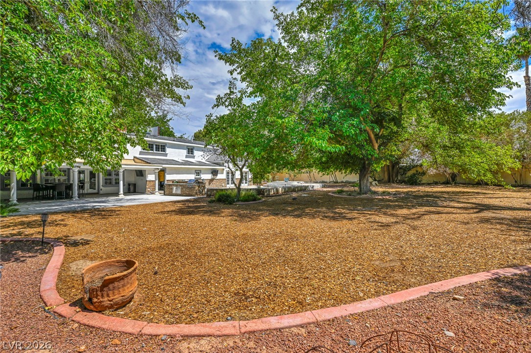7229 Mira Vista Street
