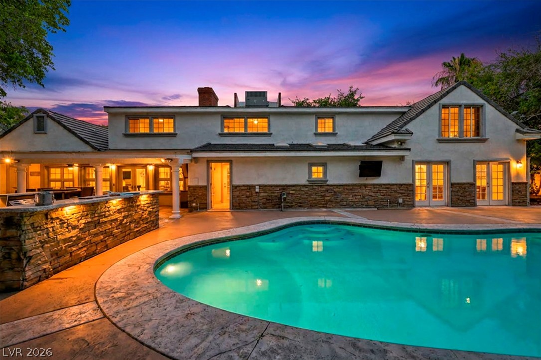 7229 Mira Vista Street