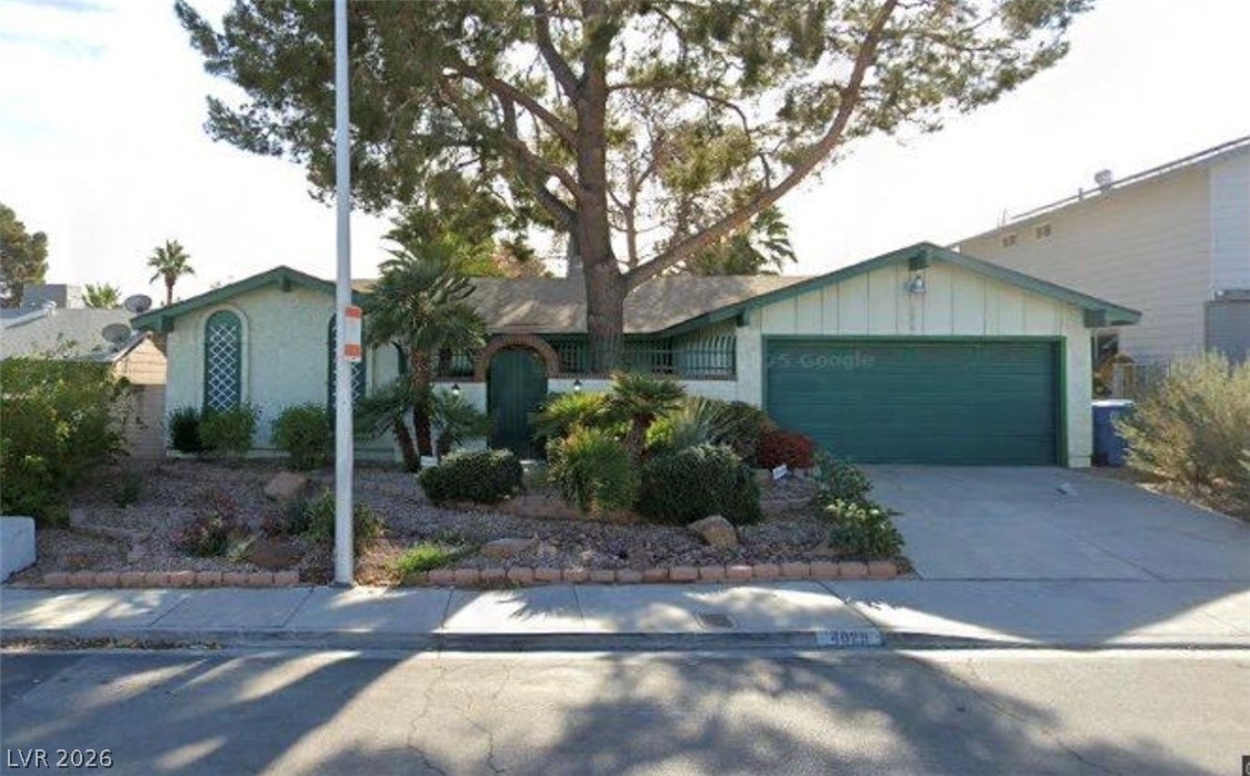 4029 Shadow Wood Avenue