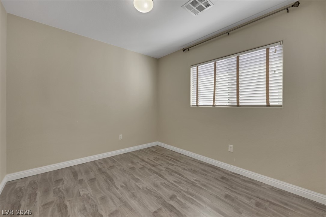 7987 Delft Blue Street