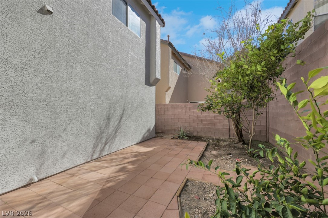 7987 Delft Blue Street