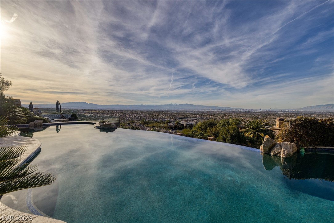 472 Saint Moritz Drive