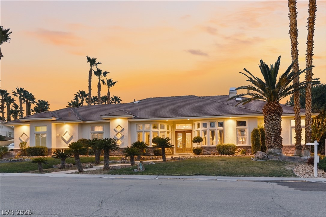 5100 Elvis Presley Court