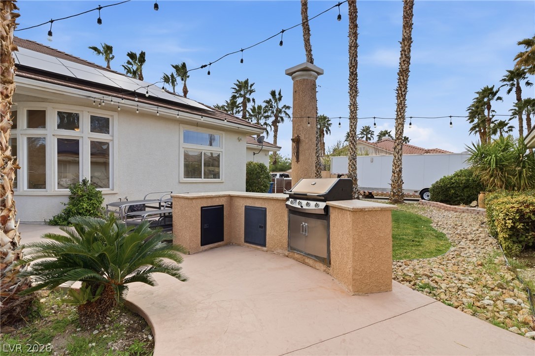 5100 Elvis Presley Court