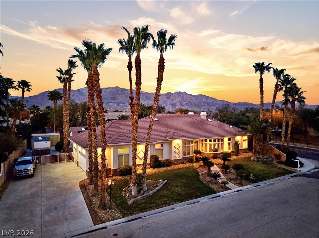 5100 Elvis Presley Court