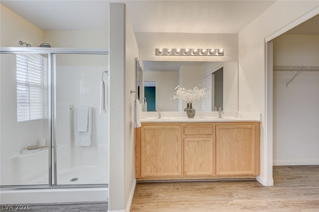 6333 Currant Lake Way