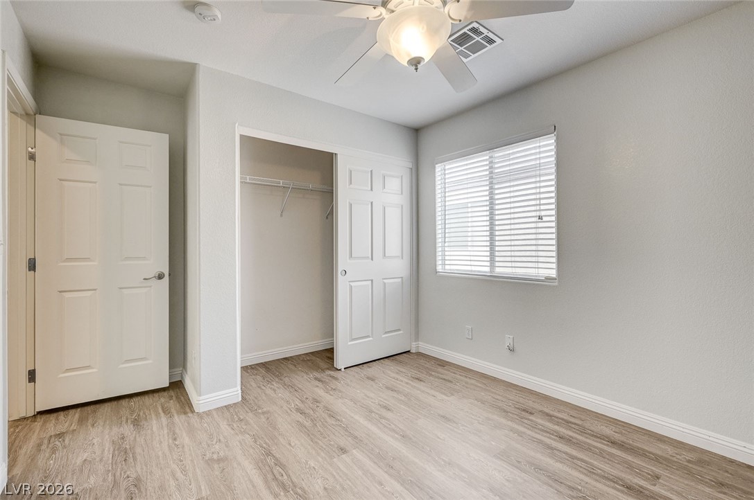 6333 Currant Lake Way